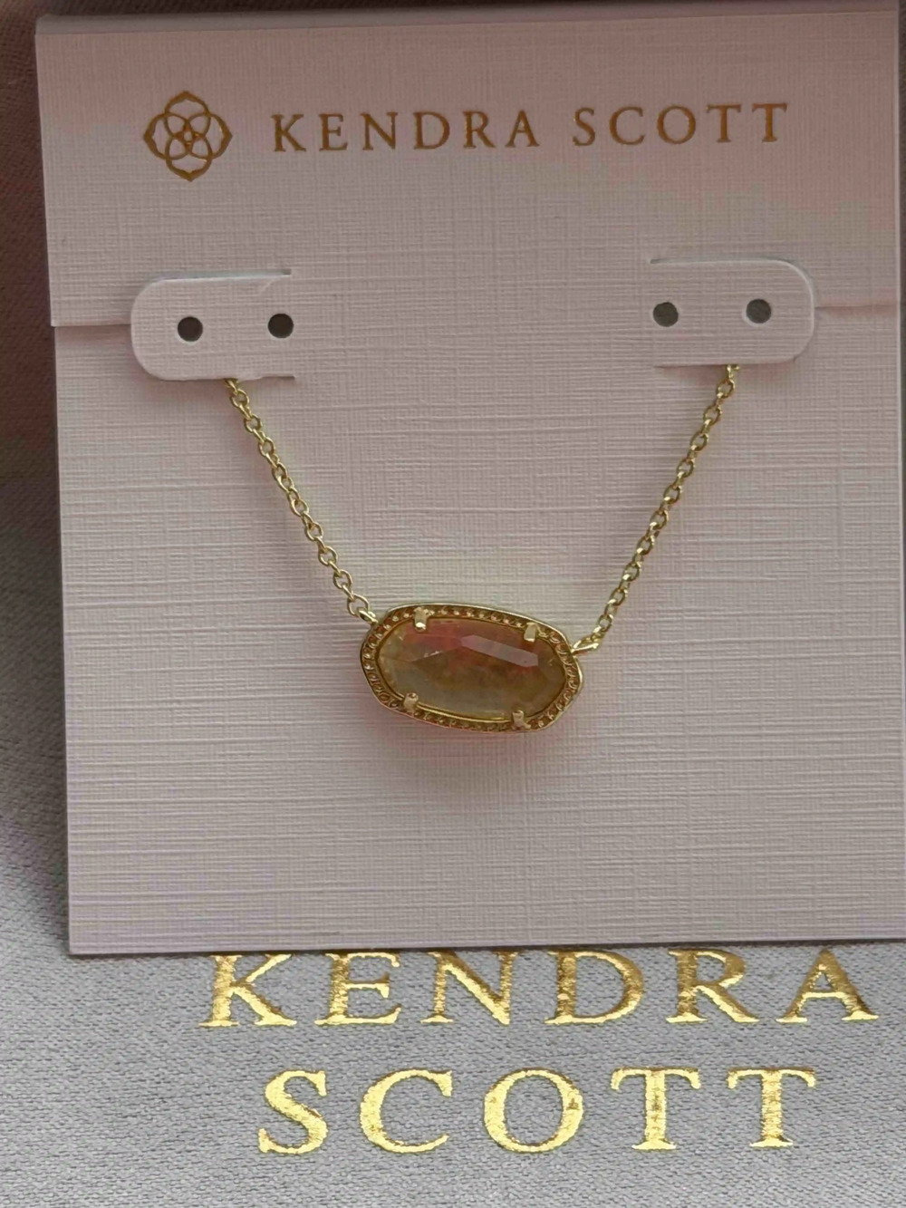 Kendra Scott Gold Pendant Necklace